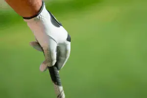 Can Golfers Wear Two Gloves? Should They?